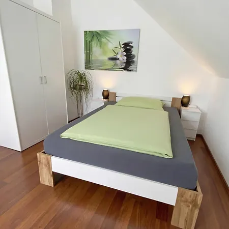 Jacky & Daniel's 2 *